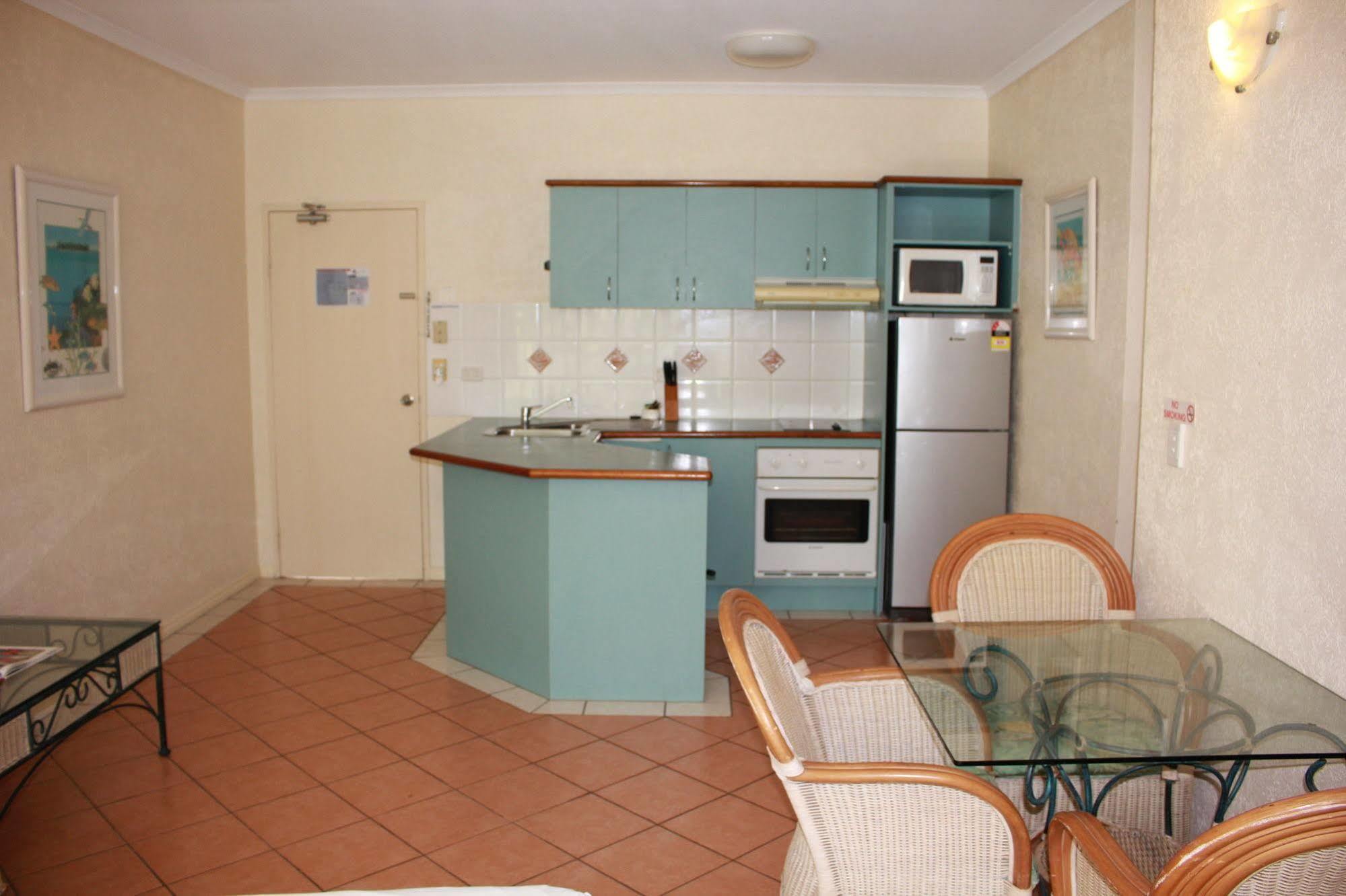 Seascape Holidays - Coral Apartments Port Douglas Esterno foto