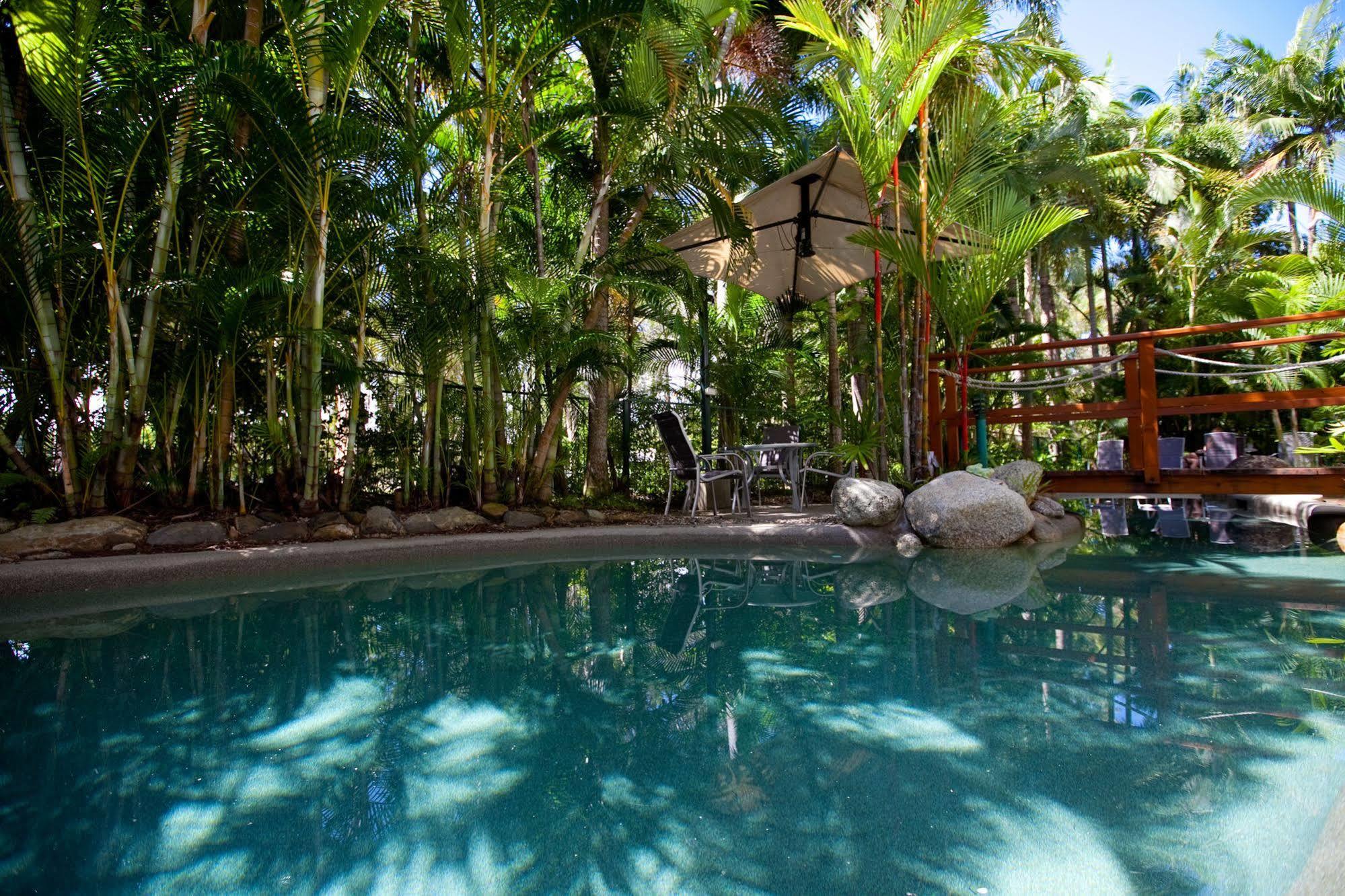 Seascape Holidays - Coral Apartments Port Douglas Esterno foto